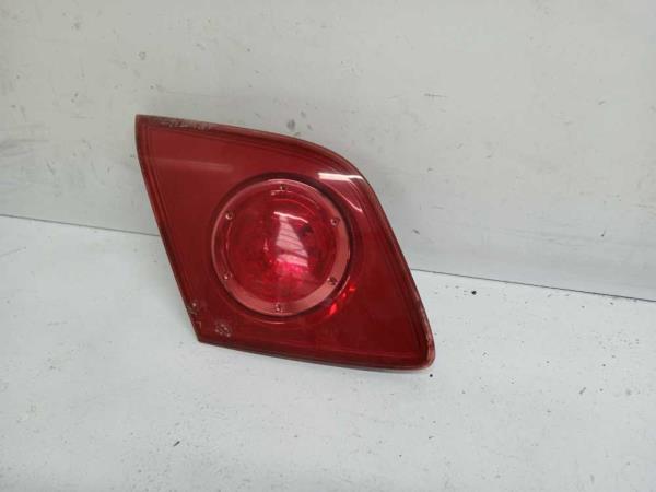 FEU ARRIERE DROIT MAZDA - Vue 1